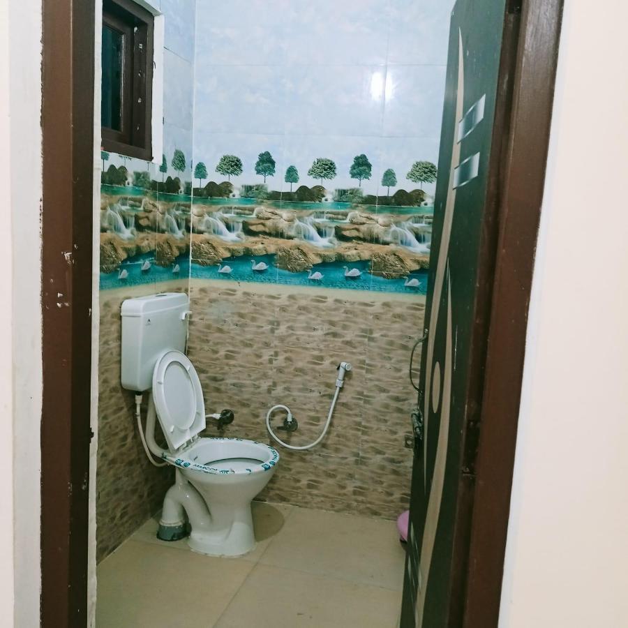 Radha Bhavan Vrindāvan Dış mekan fotoğraf