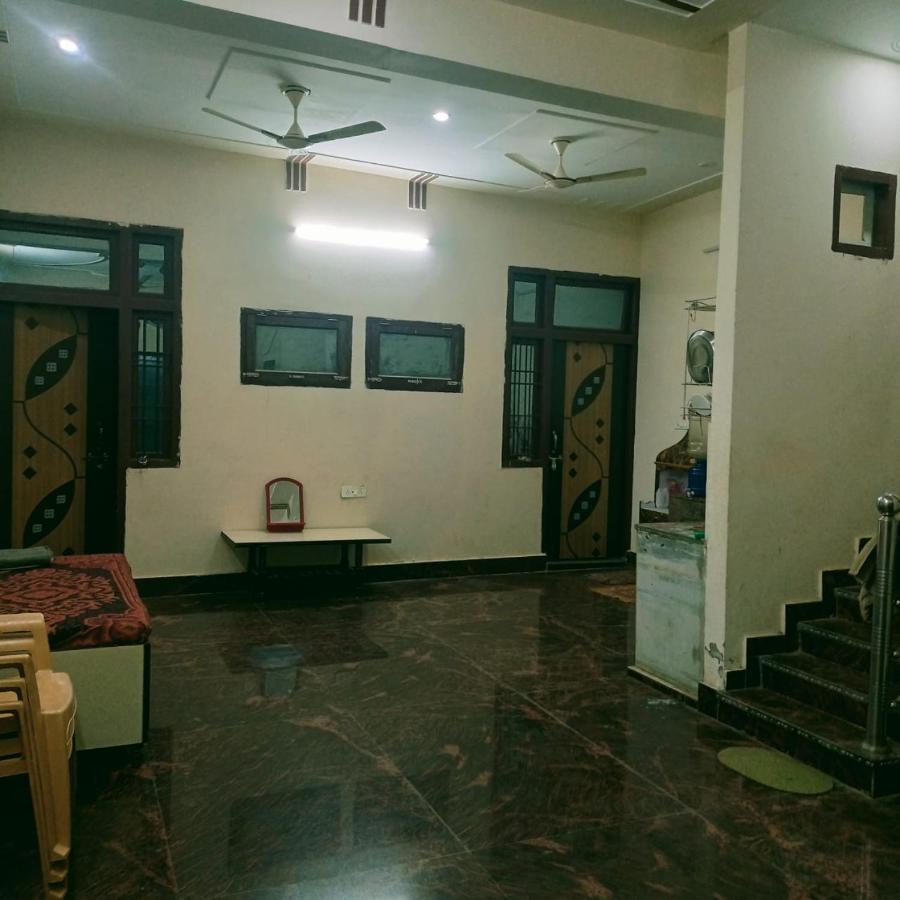 Radha Bhavan Vrindāvan Dış mekan fotoğraf